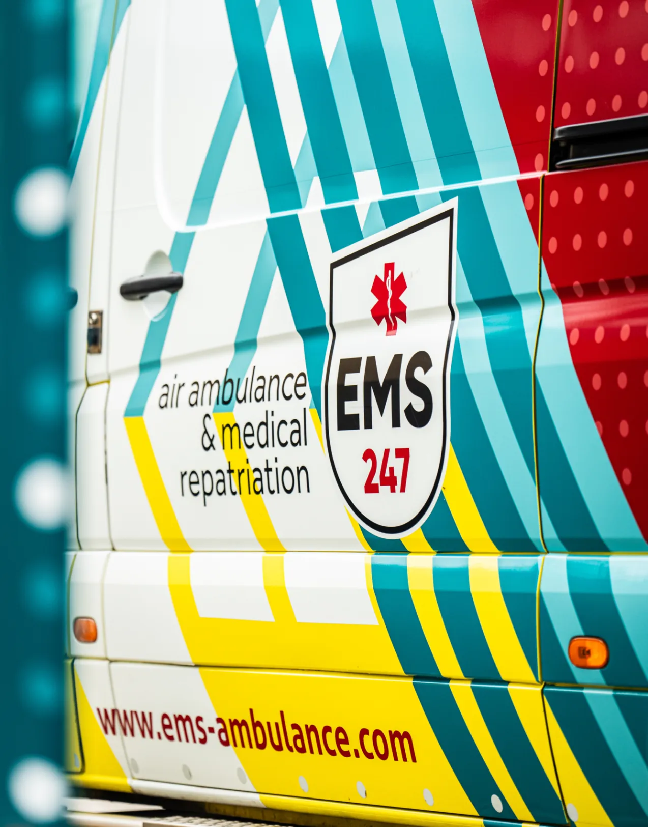 A good medical repatriation company - EMS Ambulance