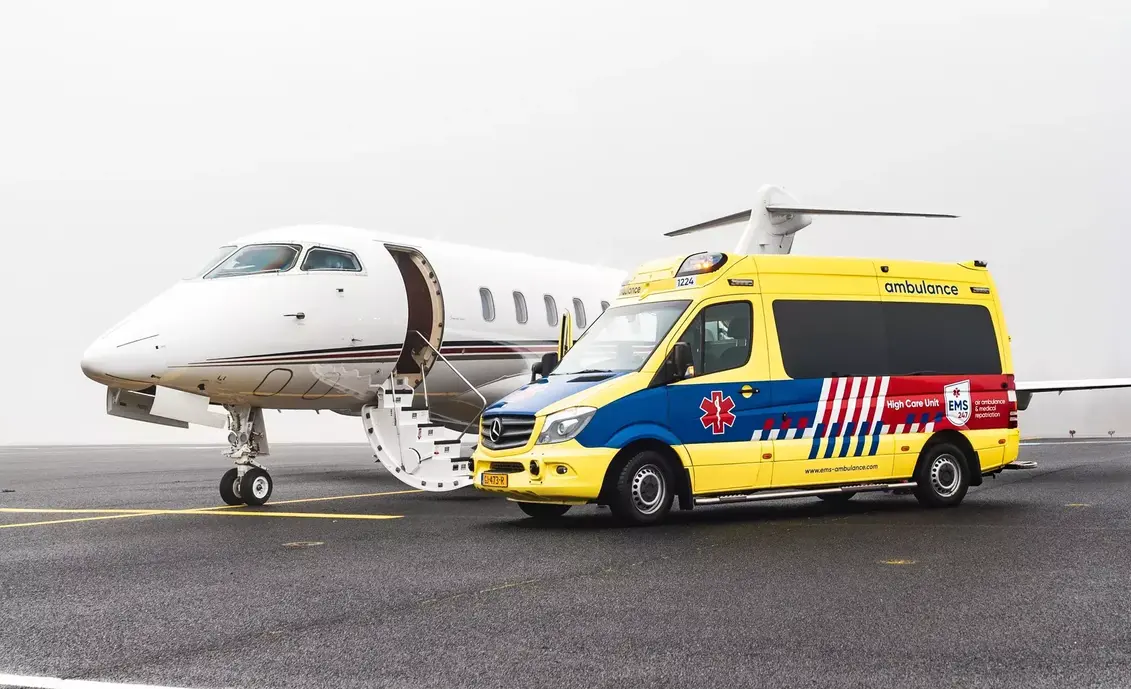 Rückführung per Luftambulanz und mit Krankenwagentransport